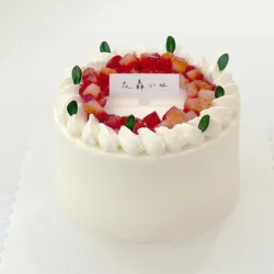 花轟小姐 cake.coffee.dessert│宜蘭戚風蛋糕‧甜點‧午茶‧咖啡廳-4吋-Strawberry戚風蛋糕